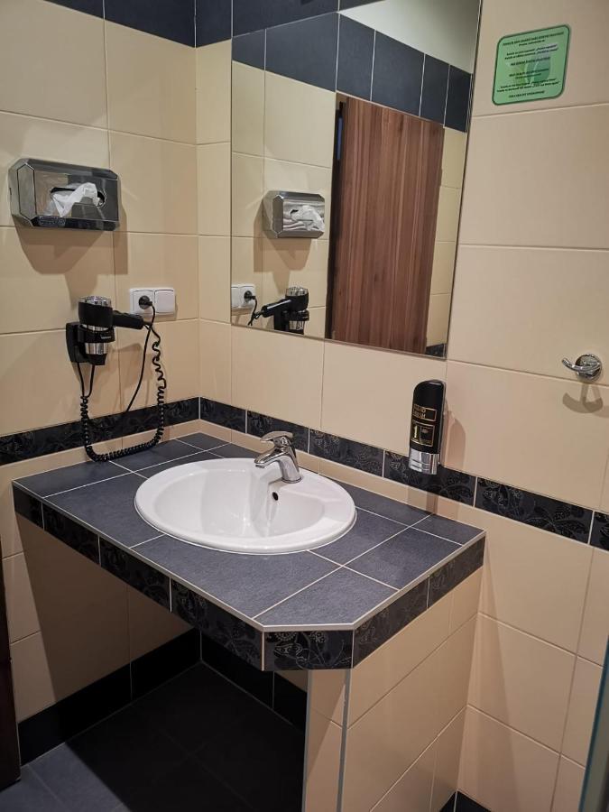 Hotel Palackeho 135 Mělník エクステリア 写真